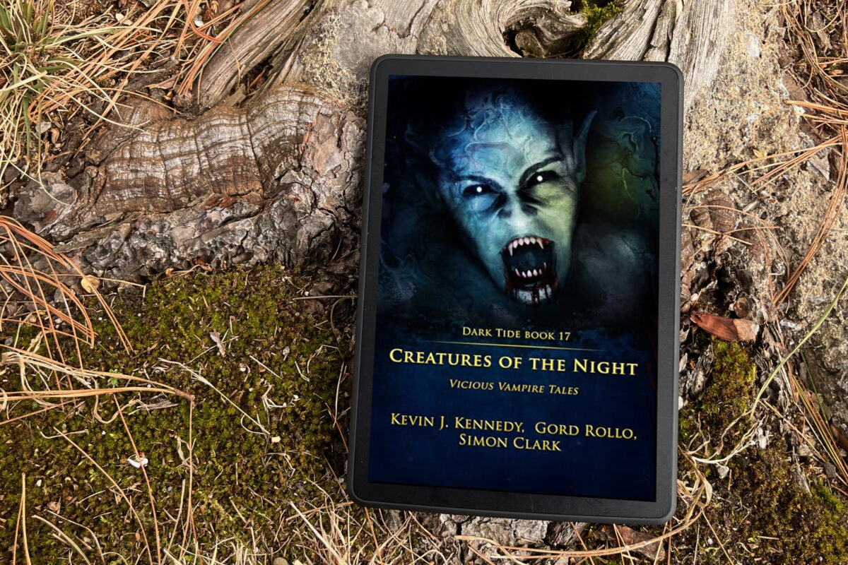 Creatures of the Night: Vicious Vampire Tales Book Photo and Book Review by Erica Robyn Reads